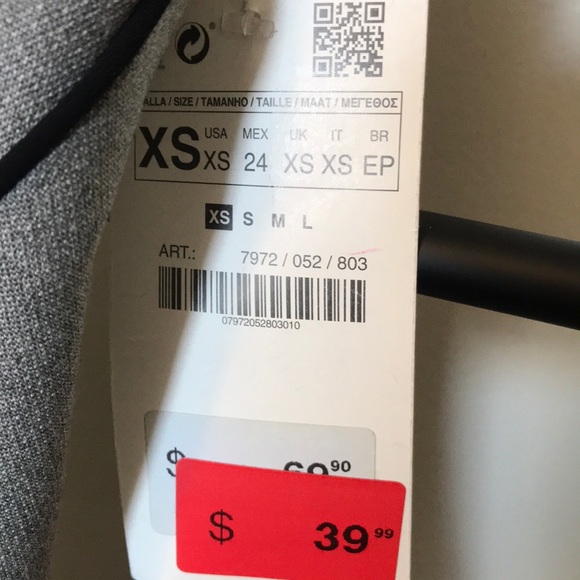 2 for 1 Zara Dresses! 💄 - Picture 14 of 15